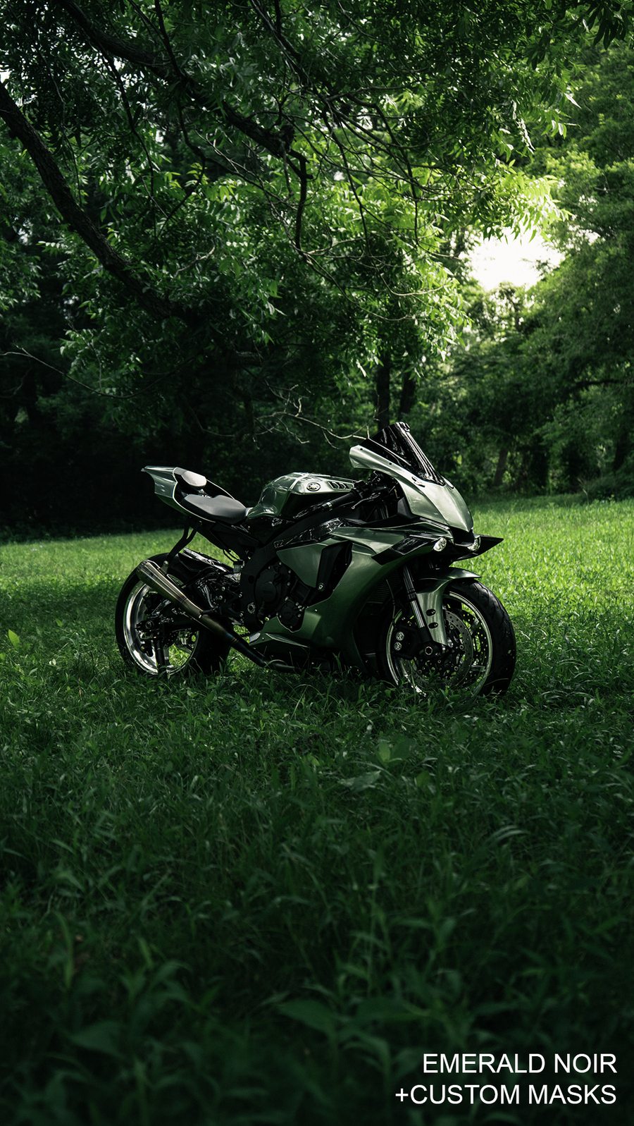 EMERALD NOIR — WITH PRESET