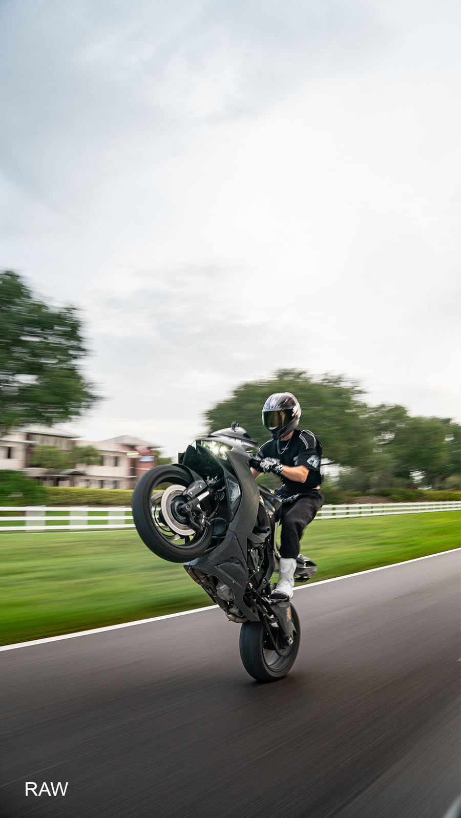 INTERSTATE OUTLAW — ORIGINAL